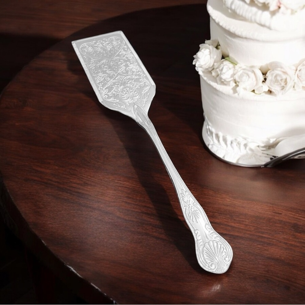 Vintage Silver Plated Ornate Cake Pie Server Floral Etched Shell Handle 11" - Picture 2 of 10